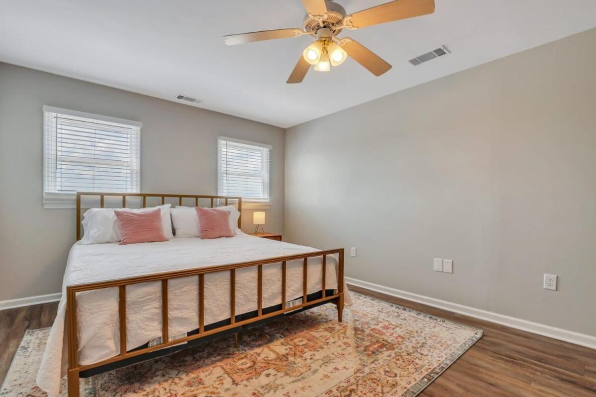 Eagle'S Nest - Spacious Loft Downtown - Near Gsu ステイツボロ エクステリア 写真