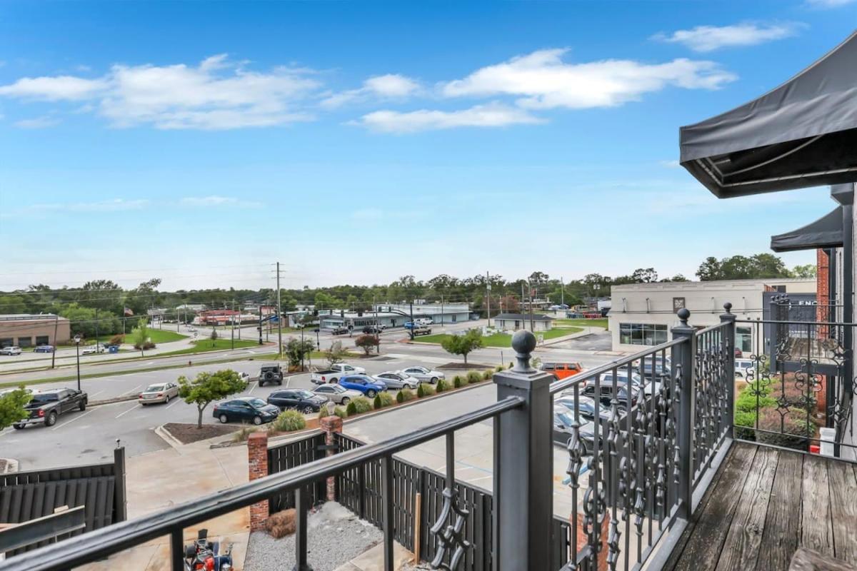Eagle'S Nest - Spacious Loft Downtown - Near Gsu ステイツボロ エクステリア 写真