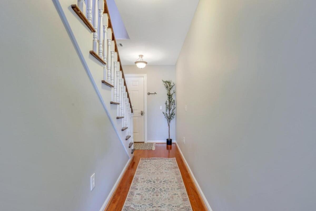 Eagle'S Nest - Spacious Loft Downtown - Near Gsu ステイツボロ エクステリア 写真