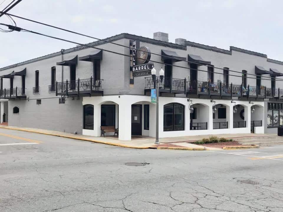Eagle'S Nest - Spacious Loft Downtown - Near Gsu ステイツボロ エクステリア 写真